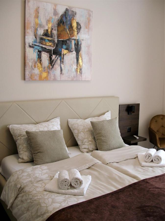 Apartman Neverin Apartment Rijeka Exterior photo